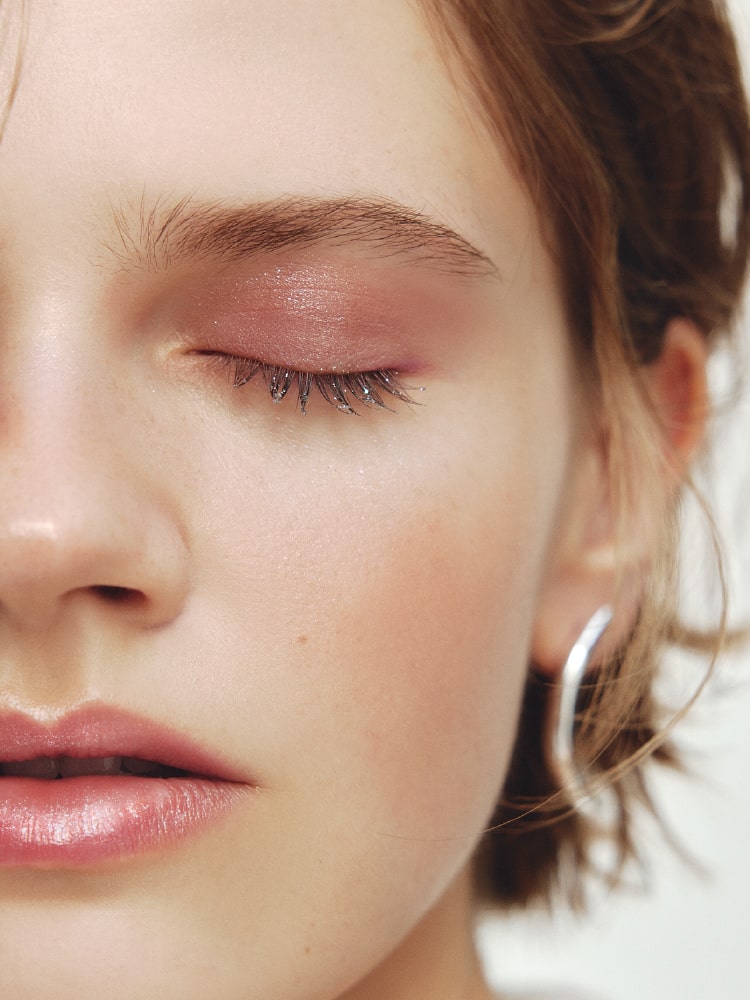 MAKEUP LOOK イメージモデル画像