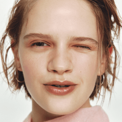 MAKEUP LOOK イメージモデル サムネイル画像