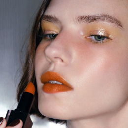 MAKEUP LOOK イメージモデル サムネイル画像